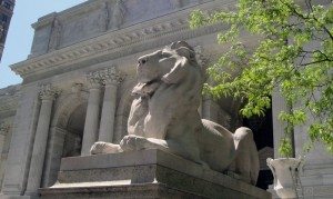 New_York_Public_Library_Lion_May_2011-1024x613