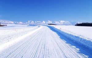 ws_Snow_Scenery_&_Road_1920x1200